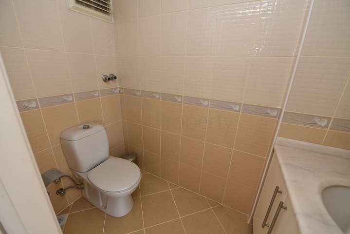 Трехкомнатная квартира в районе Махмутлар