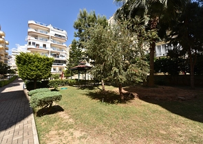 Трехкомнатная квартира в районе Махмутлар