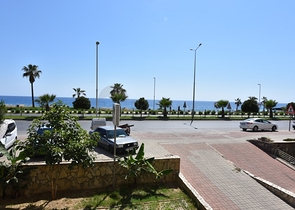 Трехкомнатная квартира в районе Махмутлар