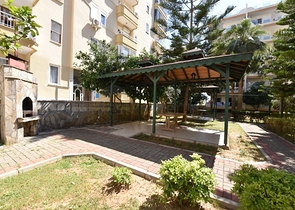 Трехкомнатная квартира в районе Махмутлар