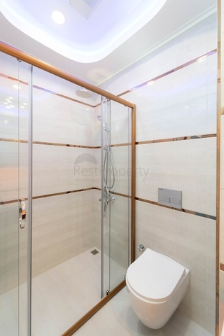 Двухкомнатная квартира с мебелью