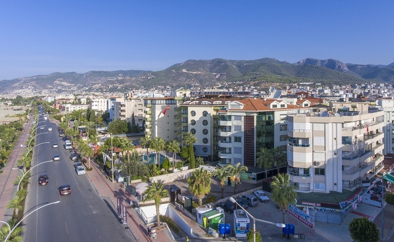 Меблированный пентхаус планировки 3+1