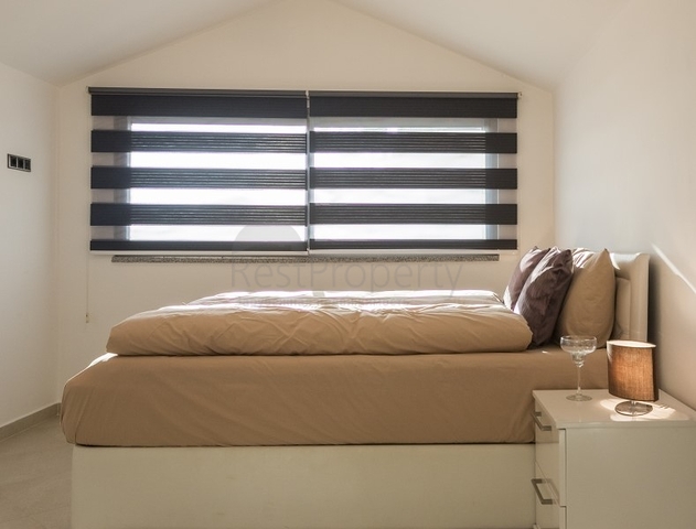 Меблированный пентхаус планировки 3+1