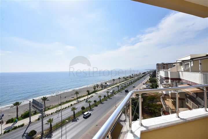 Трехкомнатная квартира с двумя спальнями на аренду