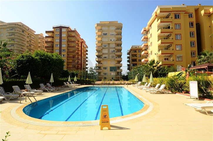 Трехкомнатная квартира с двумя спальнями на аренду