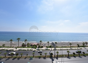 Трехкомнатная квартира с двумя спальнями на аренду