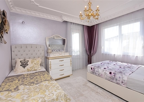 Трехкомнатная квартира с двумя спальнями на аренду