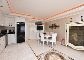 Трехкомнатная квартира с двумя спальнями на аренду