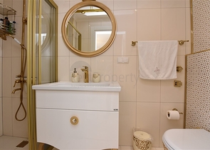 Трехкомнатная квартира с двумя спальнями на аренду