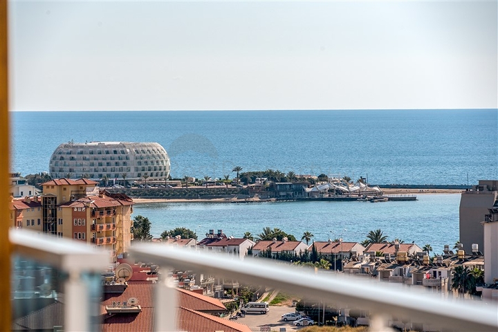 Меблированный пентхаус планировки 4+1