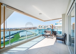 Меблированный пентхаус планировки 4+1