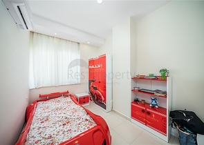 Меблированный пентхаус планировки 4+1