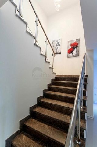 Меблированная вилла планировки 3+1