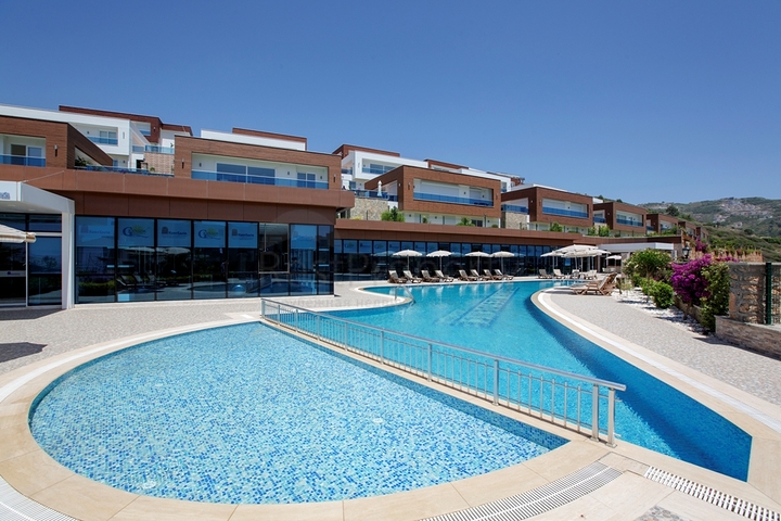 Меблированная вилла планировки 3+1