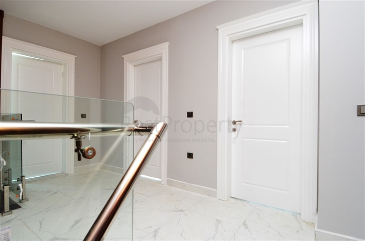 Трехкомнатный пентхаус в районе Махмутлар