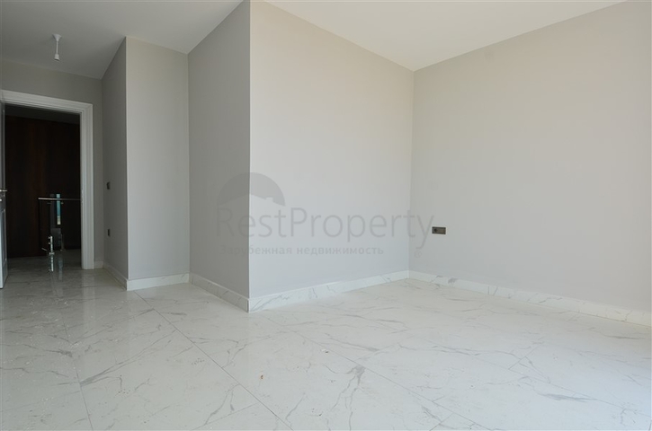 Трехкомнатный пентхаус в районе Махмутлар