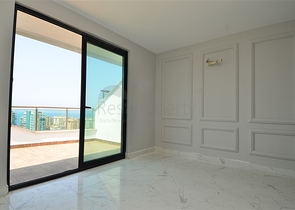 Трехкомнатный пентхаус в районе Махмутлар