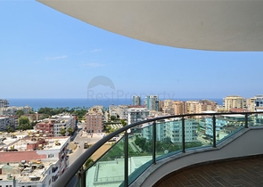 Трехкомнатный пентхаус в районе Махмутлар