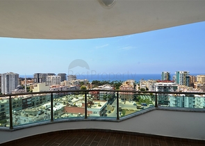 Трехкомнатный пентхаус в районе Махмутлар