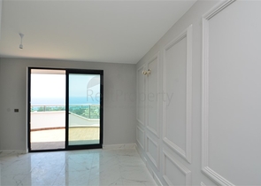 Трехкомнатный пентхаус в районе Махмутлар