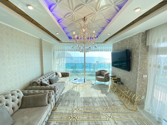 Трехкомнатная квартира с мебелью