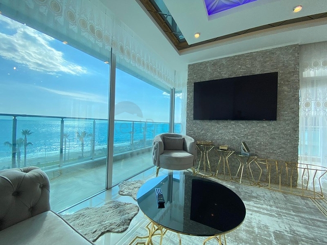 Трехкомнатная квартира с мебелью