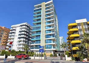 Трехкомнатная квартира с мебелью