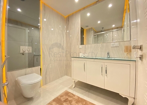 Трехкомнатная квартира с мебелью