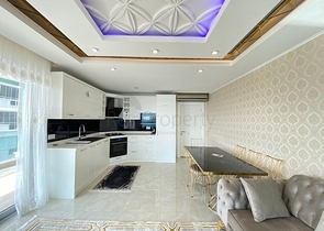 Трехкомнатная квартира с мебелью