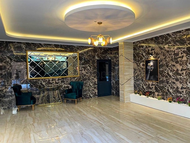 Двухкомнатная квартира с мебелью на аренду в Махмутларе