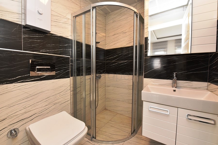 Двухкомнатная квартира с мебелью на аренду в Махмутларе