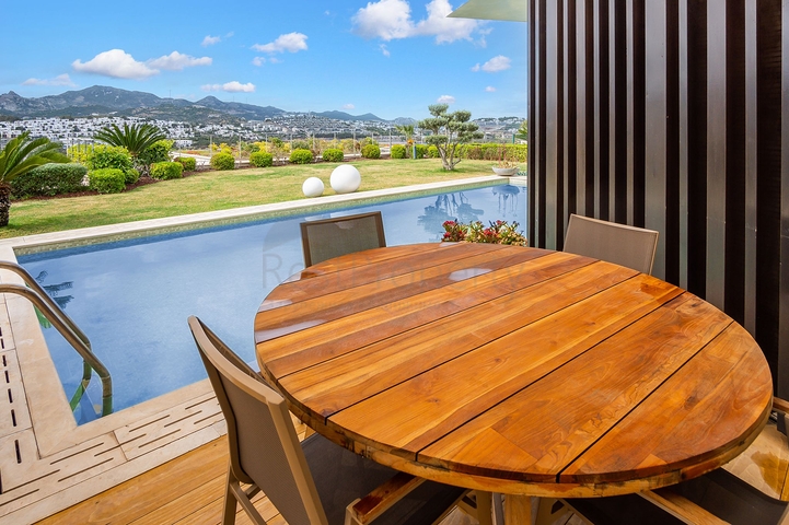 Элитные виллы на первой линии  Ялыкавак с отельной концепцией!