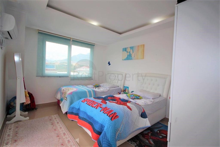 Трехкомнатный пентхаус с мебелью 