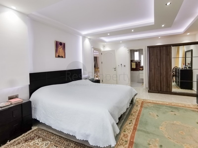 Меблированная вилла планировки 4+1