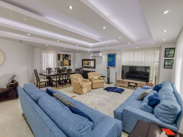 Меблированная вилла планировки 4+1