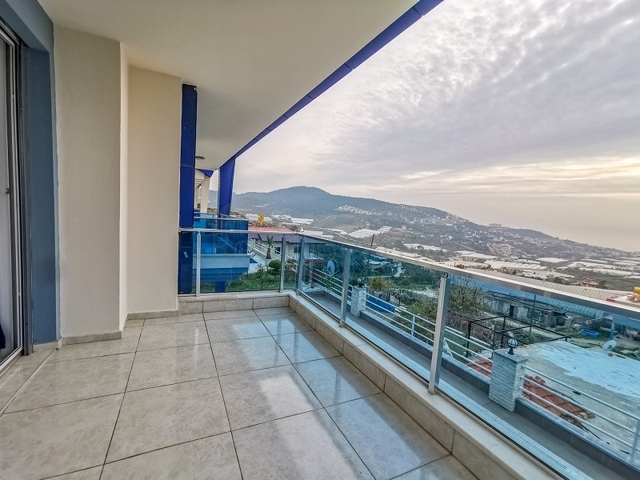 Меблированная вилла планировки 4+1