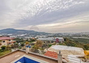 Меблированная вилла планировки 4+1