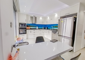 Меблированная вилла планировки 4+1