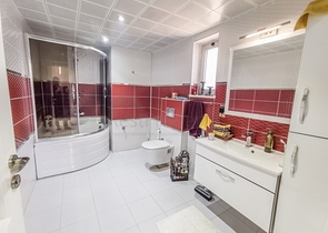 Меблированная вилла планировки 4+1