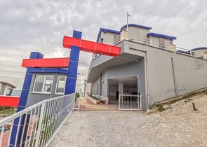 Меблированная вилла планировки 4+1