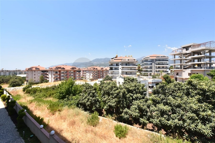 Двухкомнатная квартира с мебелью