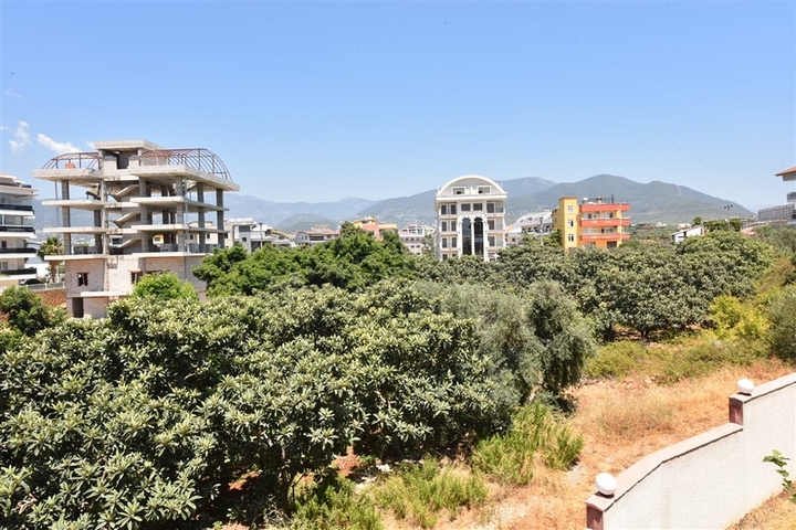 Двухкомнатная квартира с мебелью