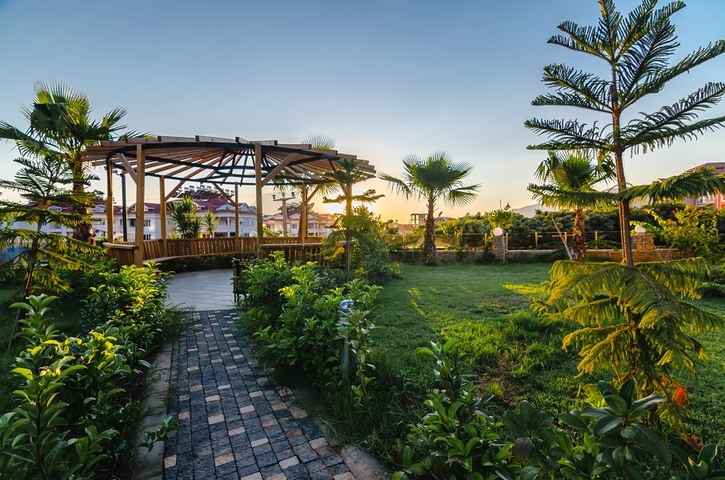 Двухкомнатная квартира с мебелью