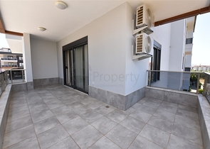 Двухкомнатная квартира с мебелью