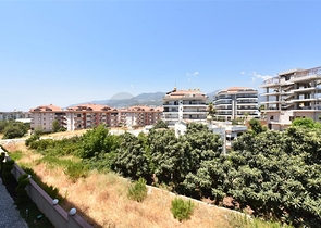 Двухкомнатная квартира с мебелью