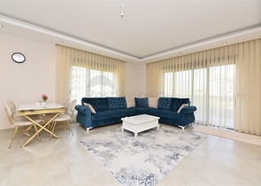 Двухкомнатная квартира с мебелью