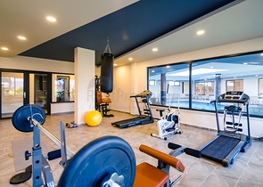 Двухкомнатная квартира с мебелью