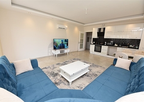 Двухкомнатная квартира с мебелью