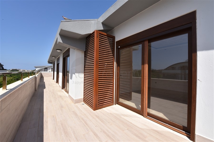 Пентхаус планировки 5+1 в районе Оба