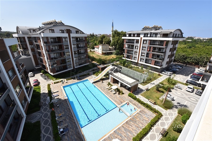 Пентхаус планировки 5+1 в районе Оба